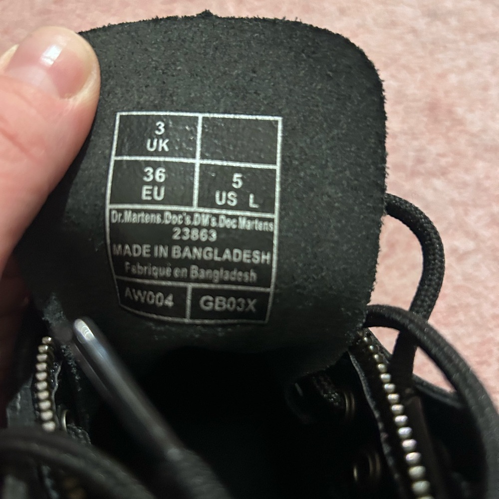 Dr. Martens 1460 Pascal Front Zip 8-Eye Black Nappa Womens size 5 - Picture 8 of 12